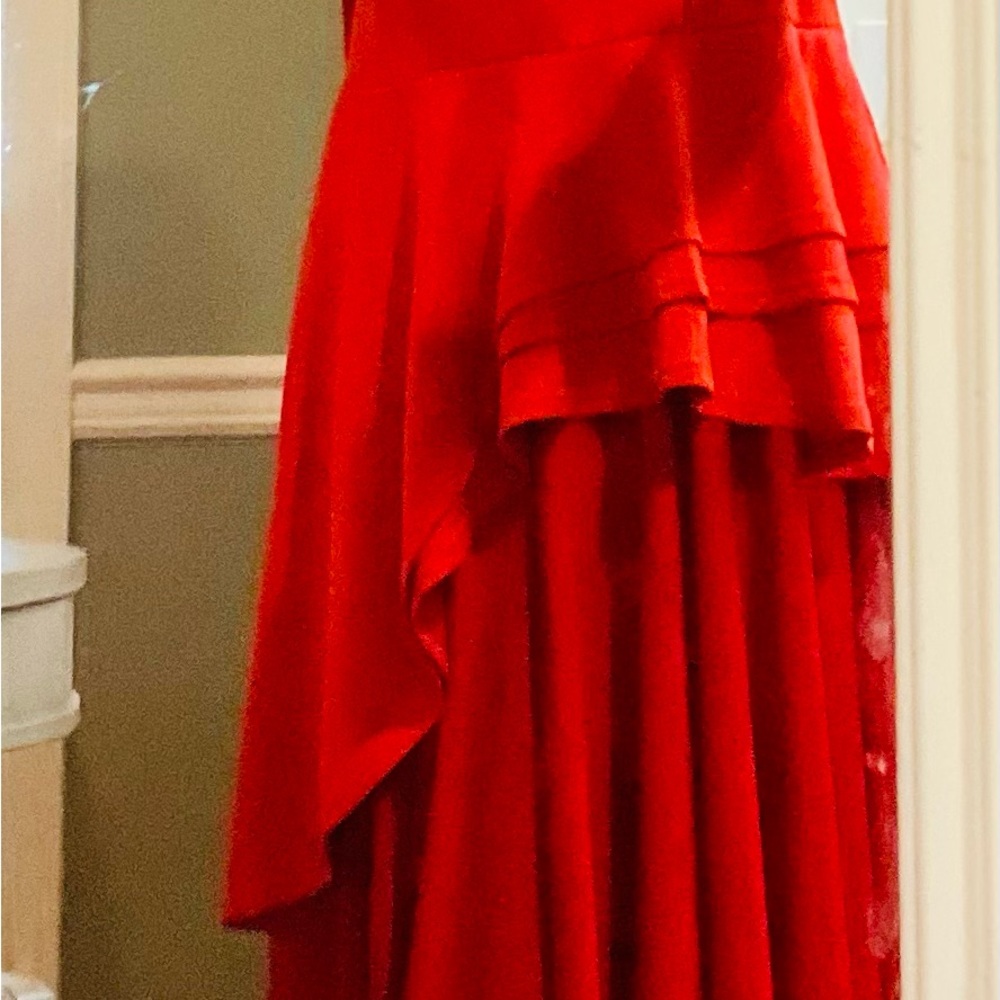♥️♥️♥️Beautiful Red Gathered Ruffled Waist Blouse With Tuxedo Style Tail - Picture 5 of 15